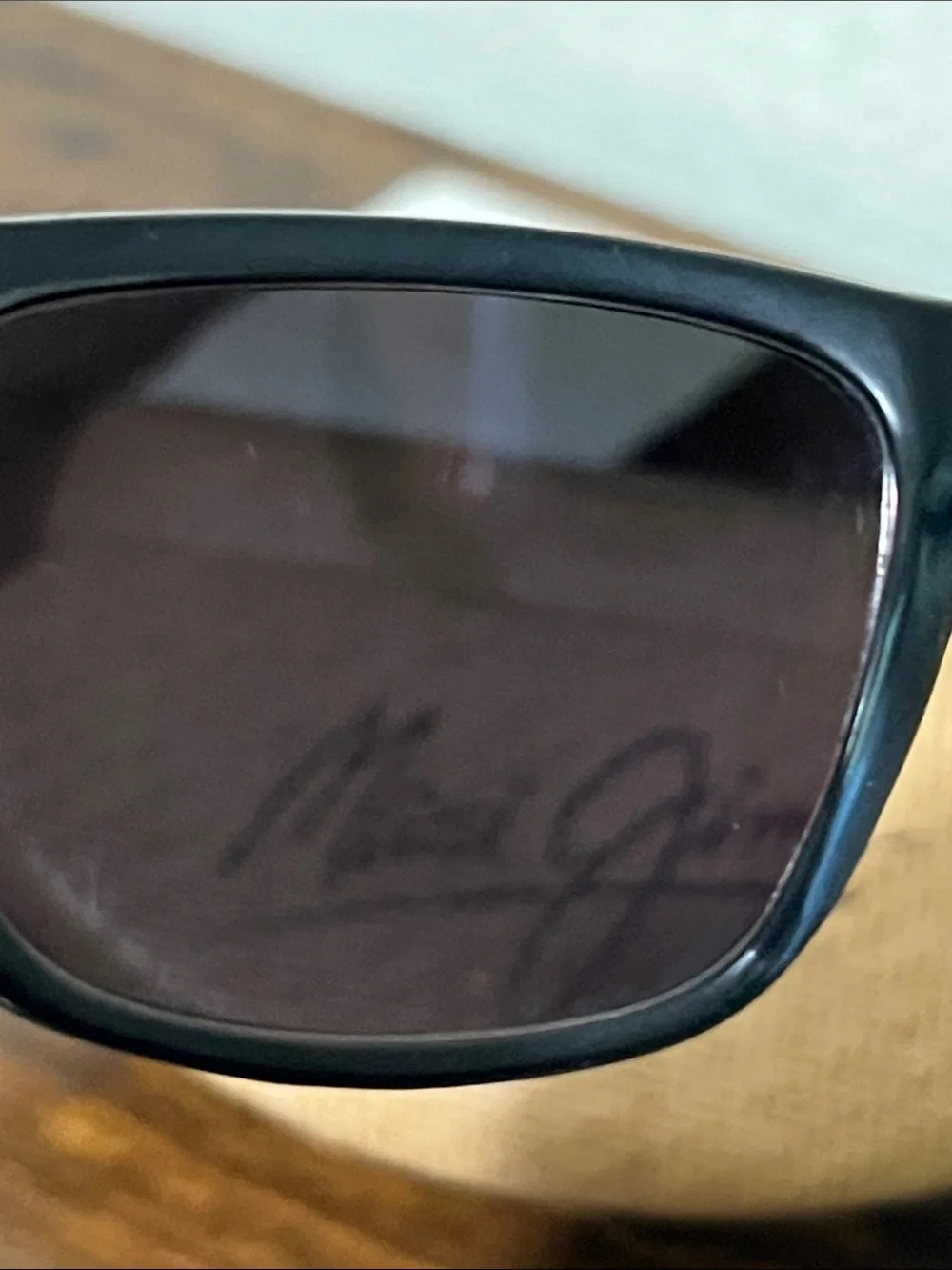 Maui Jim Black Sunglasses with Brown Lens and Tan Case